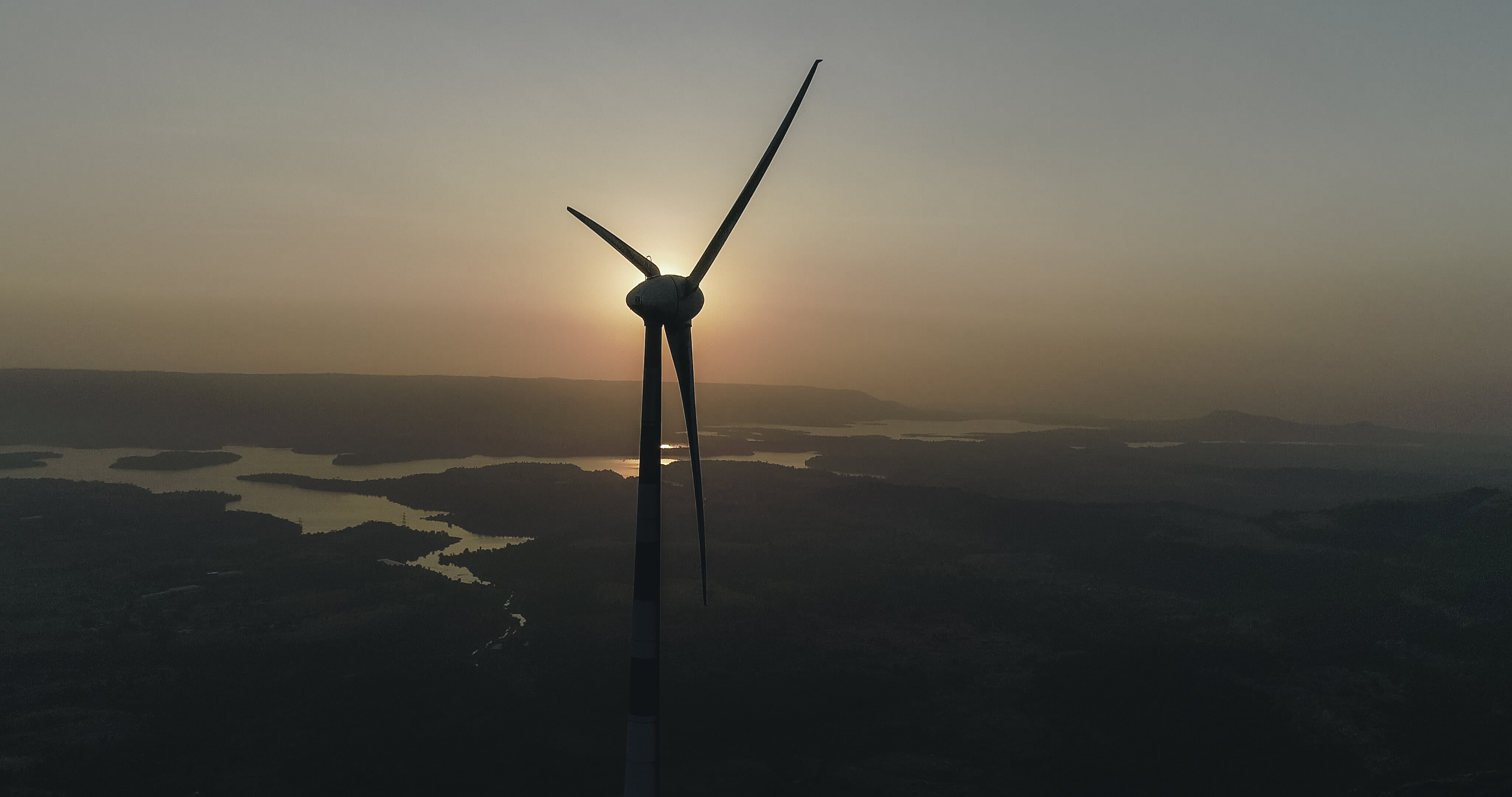 Andhra Lake Wind Farm wind turbines in All, 106.4 MW installed capacity